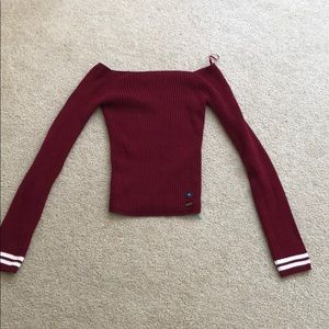 super cute off the shoulder shirt